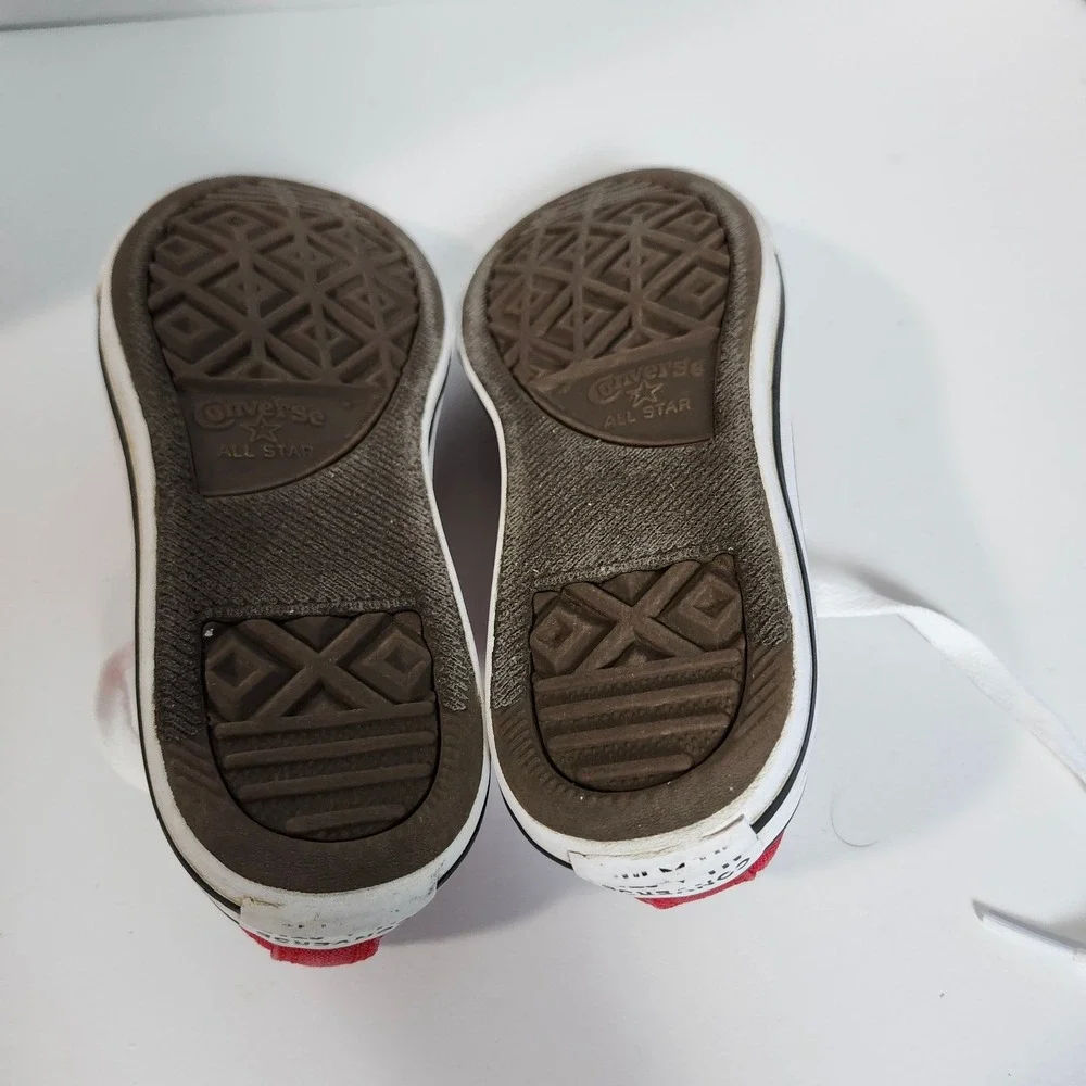 Converse All Star Low Top Red Canvas Sneakers Youth Size 3 Chucks, Kids, Casual